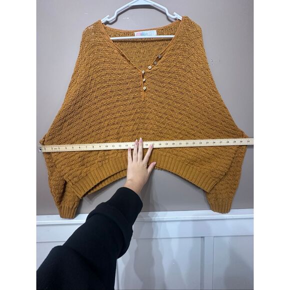 Free People Boho Slouchy Shoulder Mustard Yellow Crochet Crop Top Sweater Medium - Picture 6 of 10